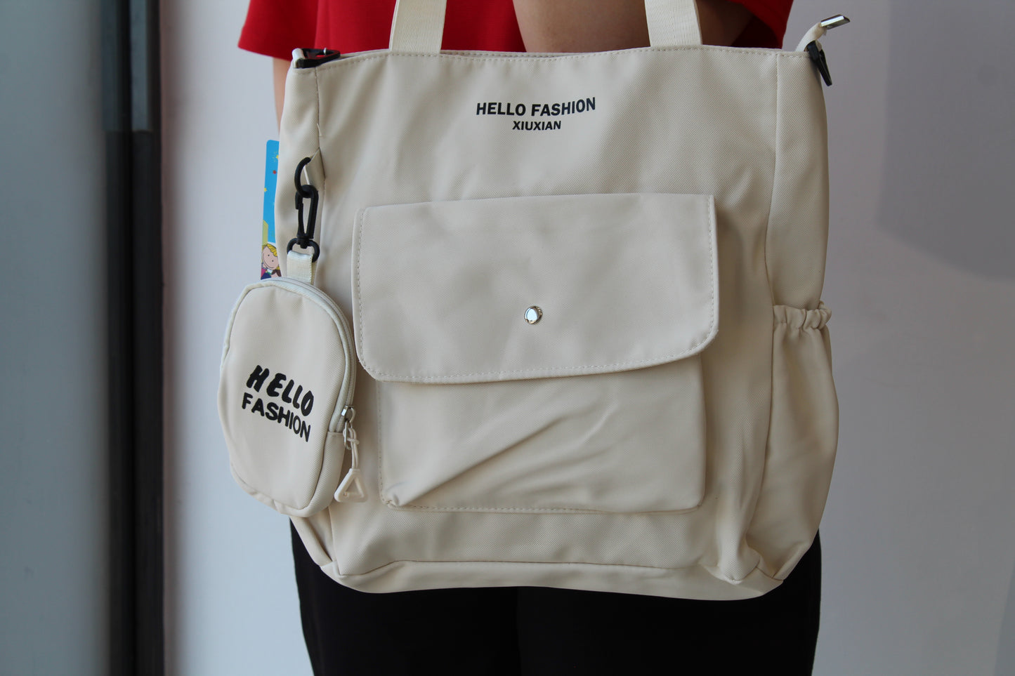 Tote bag