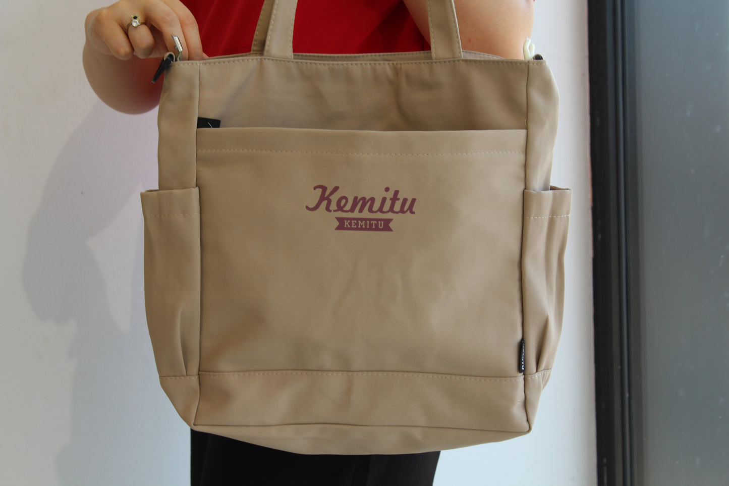 Tote bag